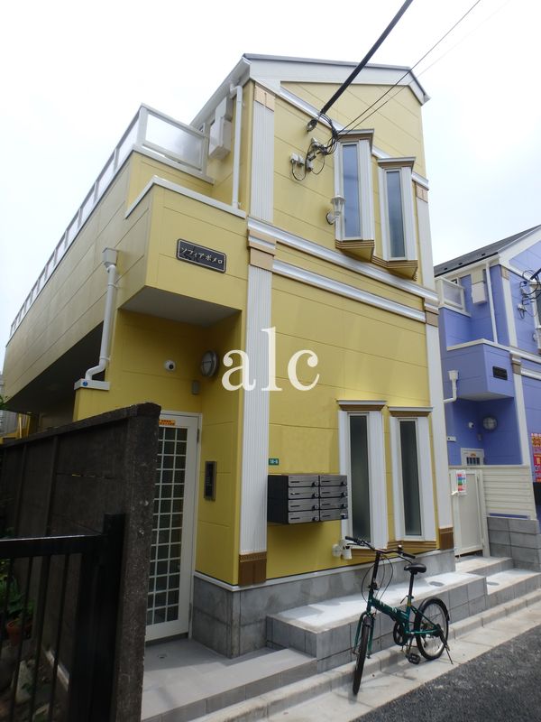 建物外観　外観もきれいです　敷金礼金ゼロ☆初期安☆家具家電付き☆
