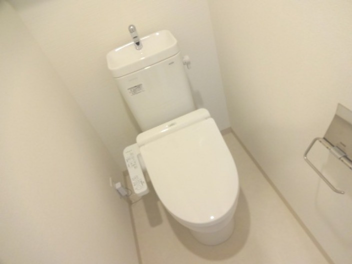 トイレ　ゆっくり入れそうなトイレです。