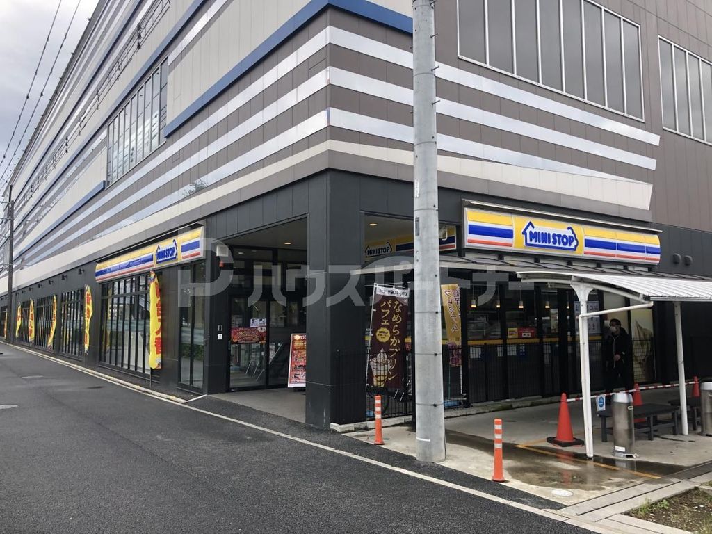 コンビニ　ミニストップメガガイア東大宮店（コンビニ）まで780m