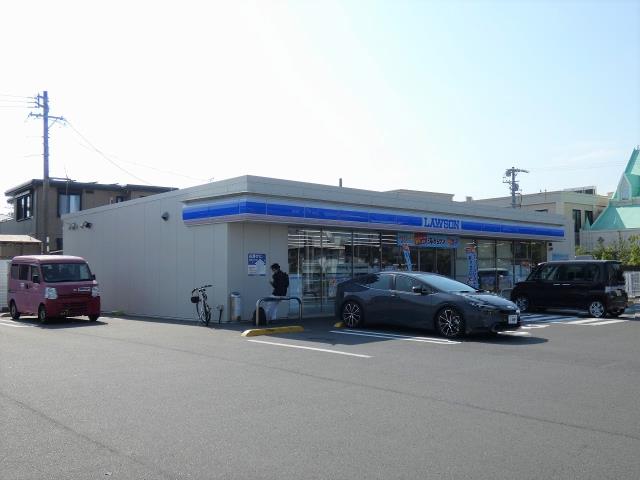 コンビニ　ローソン磐田二之宮東店（コンビニ）まで219m