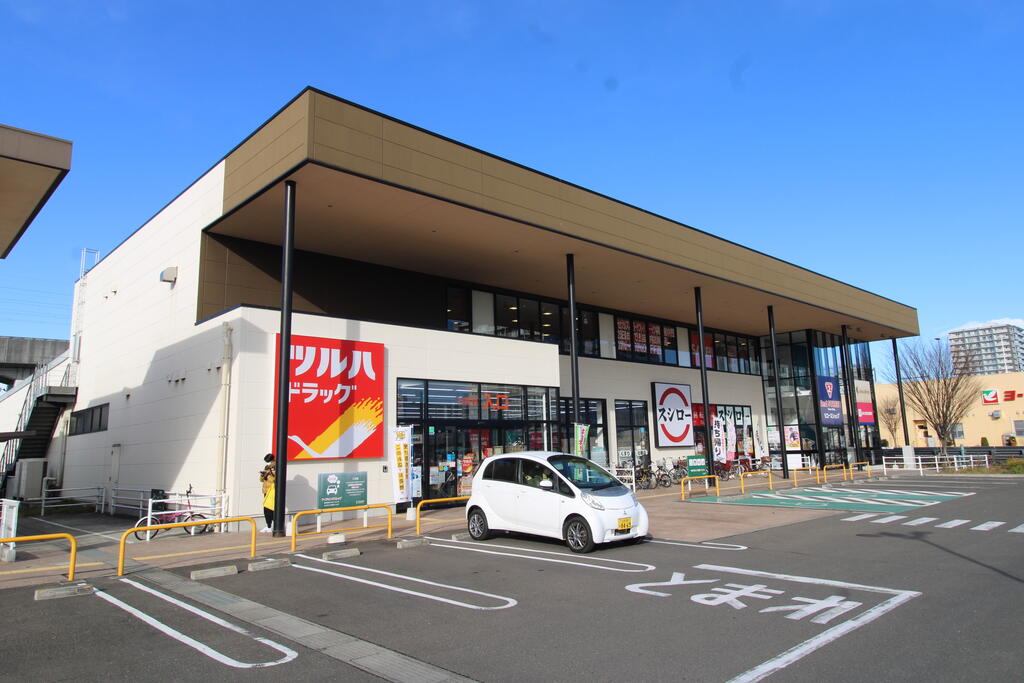 ドラックストア　ツルハドラッグあすと長町店（ドラッグストア）まで794m