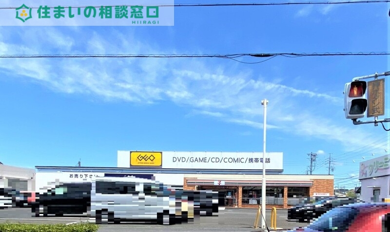 コンビニ　セブンイレブン岡崎緑丘2丁目店（コンビニ）まで304m