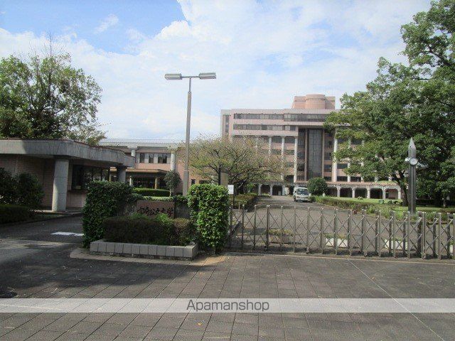 大学・短大　宮崎公立大学（大学・短大）まで305m