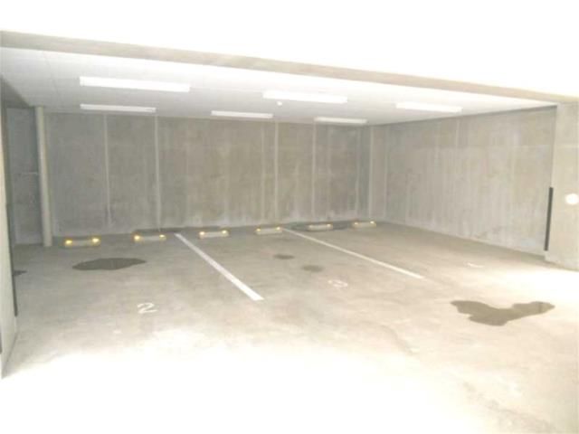 駐車場　駐車場に車を止められます