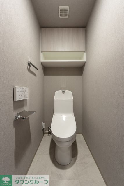 トイレ　※写真は同タイプ住戸です。