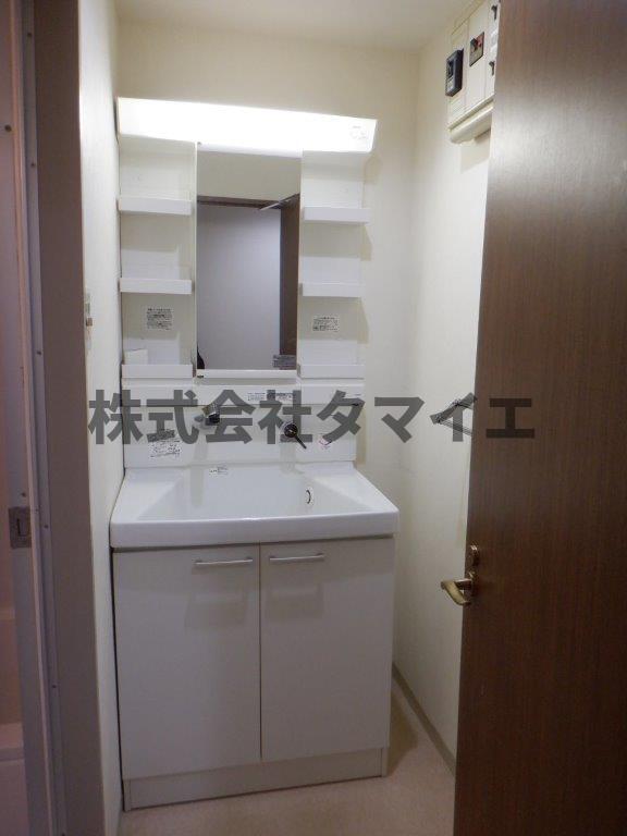 洗面設備　忙しい朝には欠かせない洗面所です