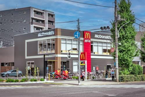 飲食店　マクドナルド環八西蒲田店（飲食店）まで336m