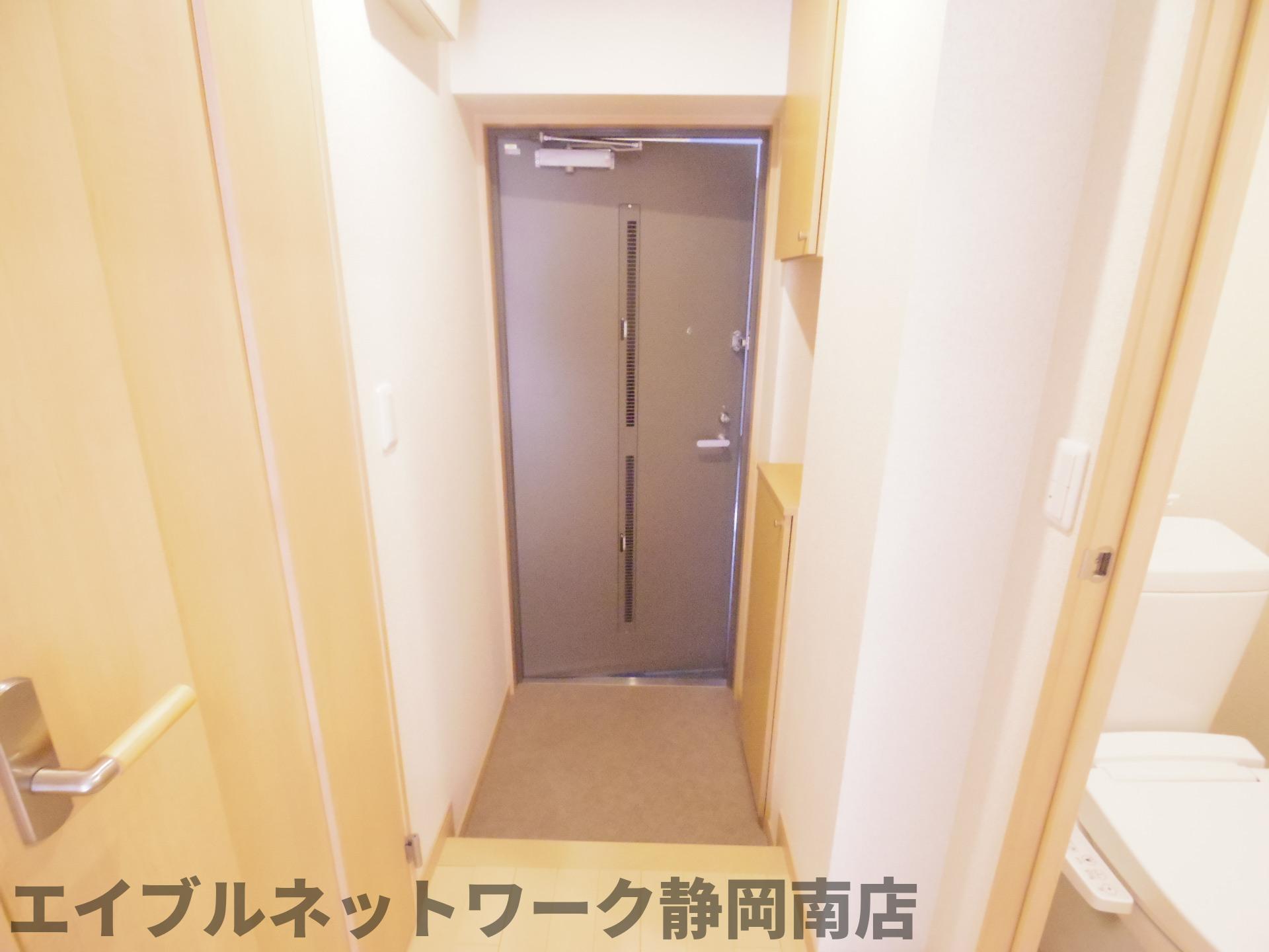玄関　ゆったりとした玄関です