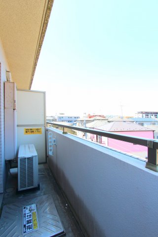 バルコニー　参考写真（同物件別部屋）