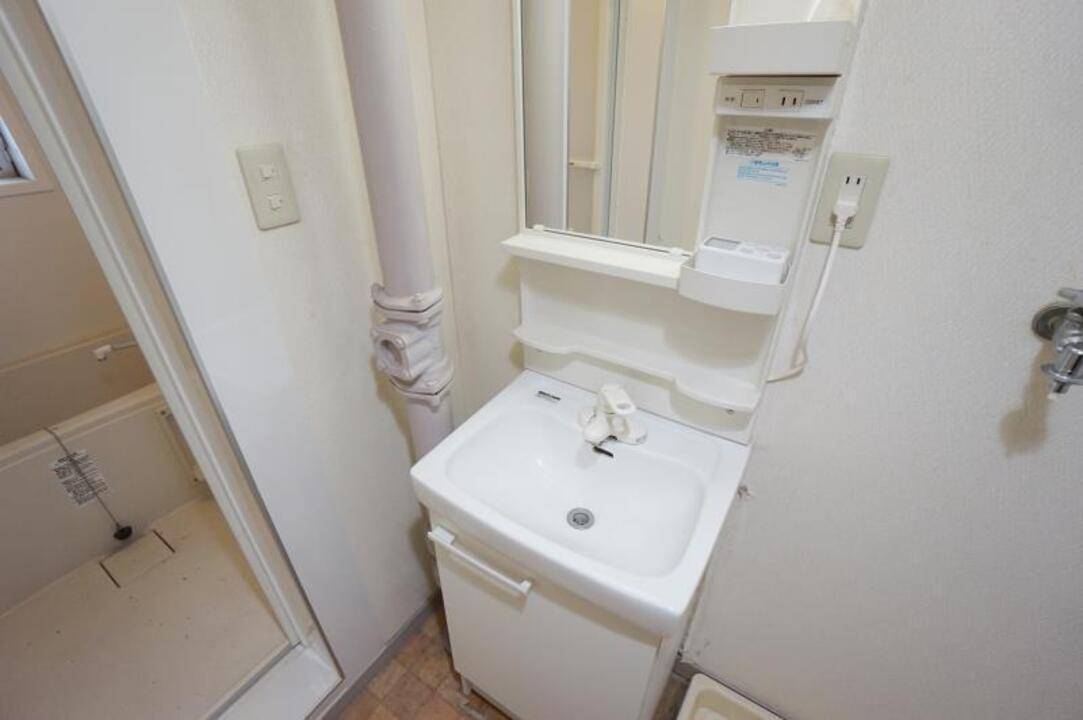 洗面設備　ドレッサー