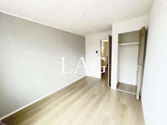 居室・リビング　洋室のお部屋です。