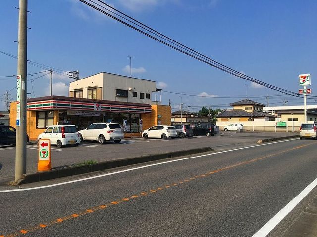 コンビニ　セブンイレブン（コンビニ）まで150m