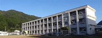 小学校　姫路市立置塩小学校（小学校）まで1500m