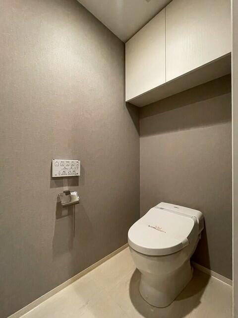 トイレ　※写真は同タイプ住戸です。