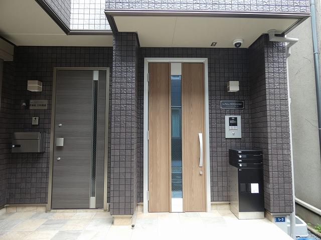エントランス　エントランス
