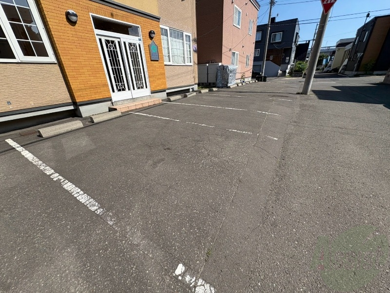 駐車場　その他