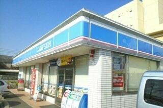コンビニ　ローソン高松木太町六区点（コンビニ）まで580m