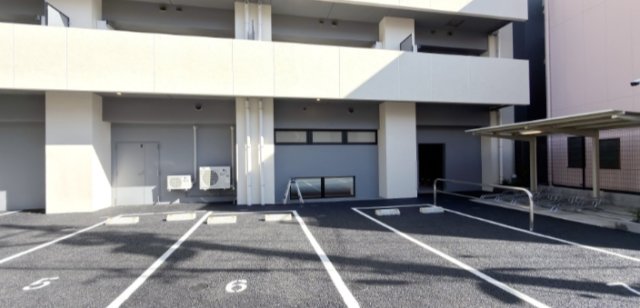 駐車場　☆駐車場