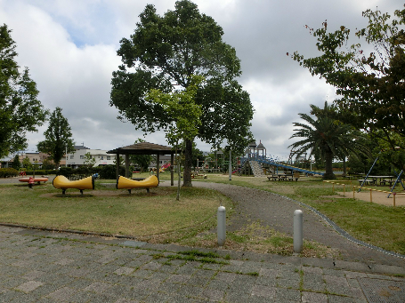 公園　西岸中央公園（公園）まで892m