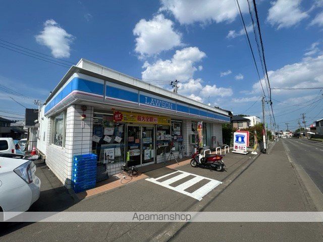 コンビニ　ローソン仙台鈎取本町店（コンビニ）まで800m