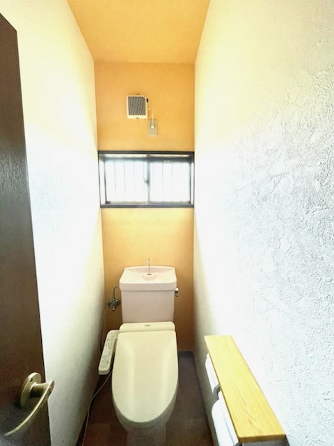 台方貸家のトイレ写真