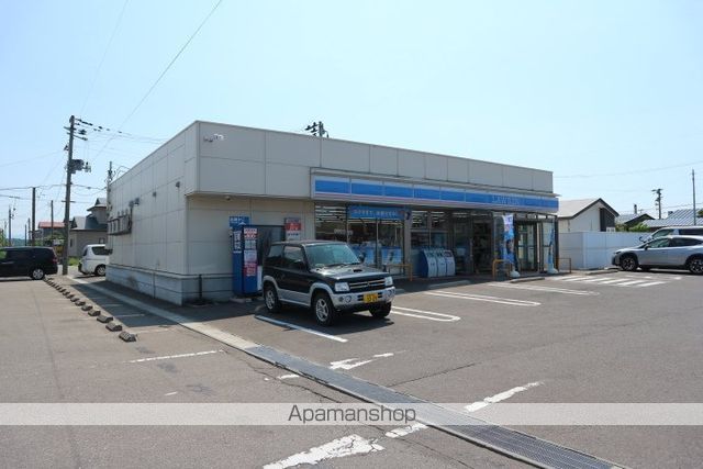 コンビニ　ローソン秋田仁井田栄町店（コンビニ）まで750m