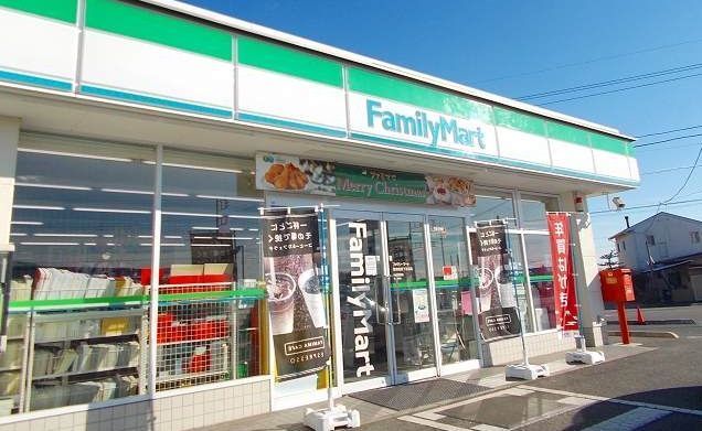 コンビニ　ファミリーマート大田原本町店（コンビニ）まで1500m