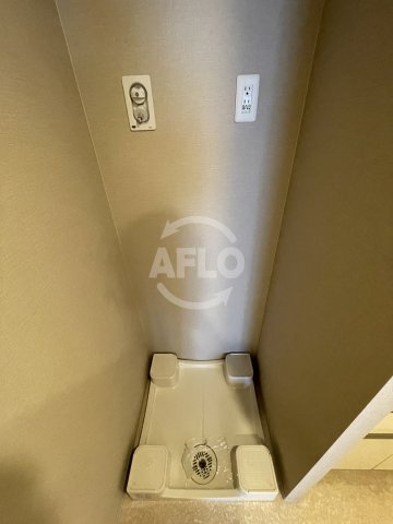 その他設備　ファインフラッツ南森町　洗濯機置場