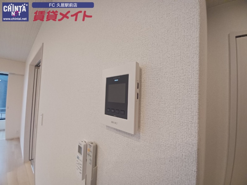 セキュリティ　同型参考写真