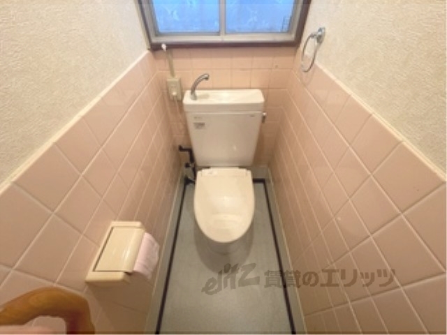 秀栄マンションのトイレ写真