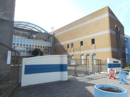 小学校　茅ケ崎市立浜之郷小学校（小学校）まで409m
