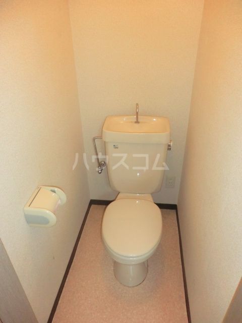 【浜松市中央区根洗町のアパートのトイレ】