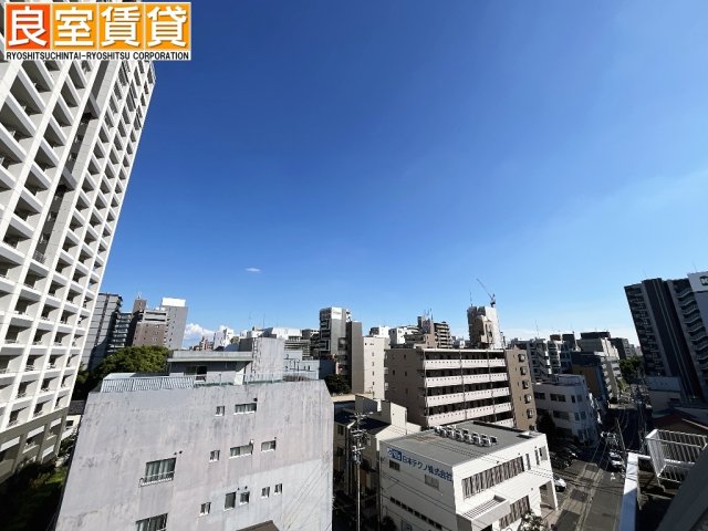 【名古屋市中区伊勢山のマンションの眺望】