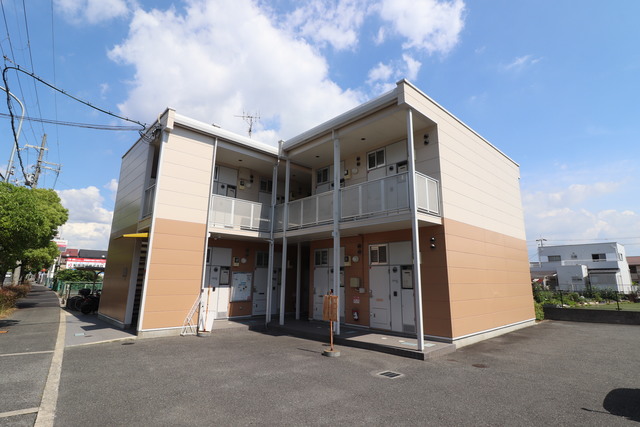 建物外観　グリーンメゾン