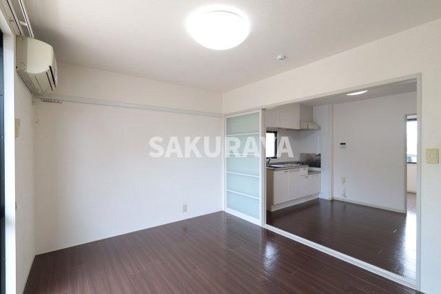 居室・リビング　2025年7月撮影。