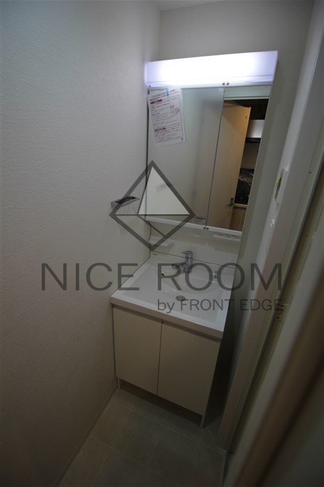 洗面設備　スプランディッド上本町WESTII　独立洗面台