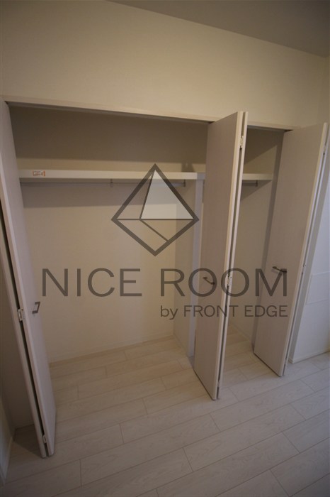 収納　スプランディッド上本町WESTII　クローゼット