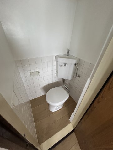 トイレ　コンパクトで使いやすいトイレです