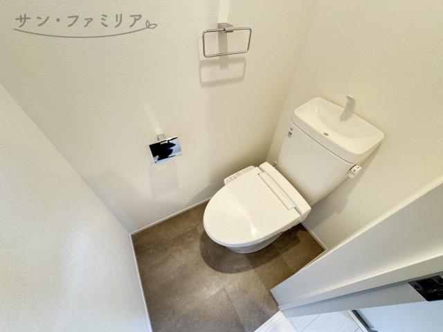 トイレ　同シリーズ別物件写真