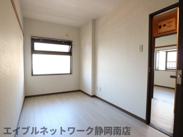 その他部屋・スペース　コンパクトで使いやすい洋室です