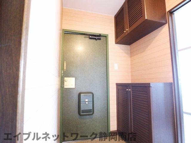 玄関　毎日通る玄関はこちらです