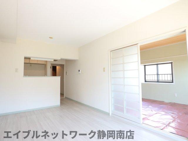 居室・リビング　使いやすいリビングです