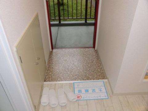 　玄関　玄関内