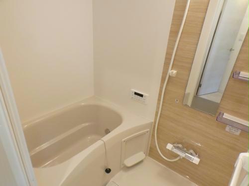 バス・シャワールーム　203