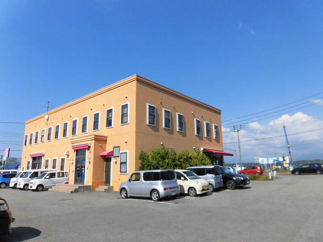 飲食店　ナガハマコーヒー（飲食店）まで834m