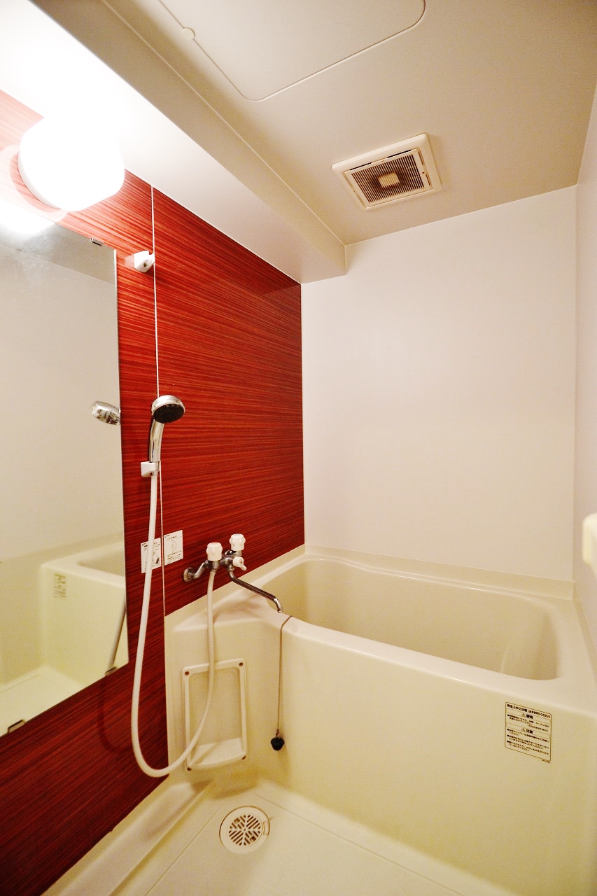 バス・シャワールーム　おしゃれなバスルーム＊号室・階数によって色味違います