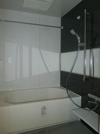 バス・シャワールーム　★シャーワー