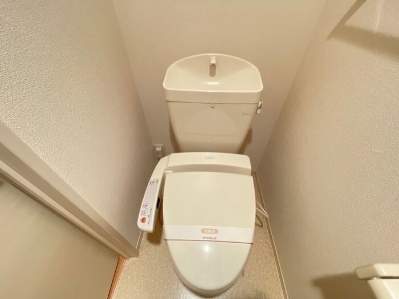 トイレ　図面と現状に相違がある場合には現状を優先