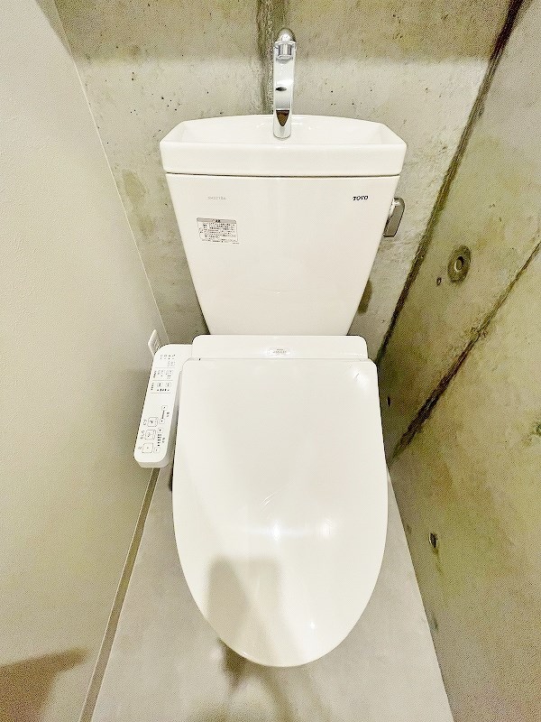 トイレ　★温水洗浄便座付トイレ★