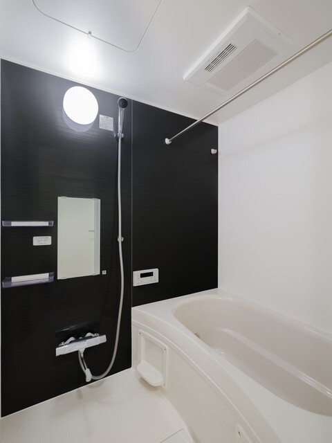 バス・シャワールーム　※写真は同タイプ住戸です。
